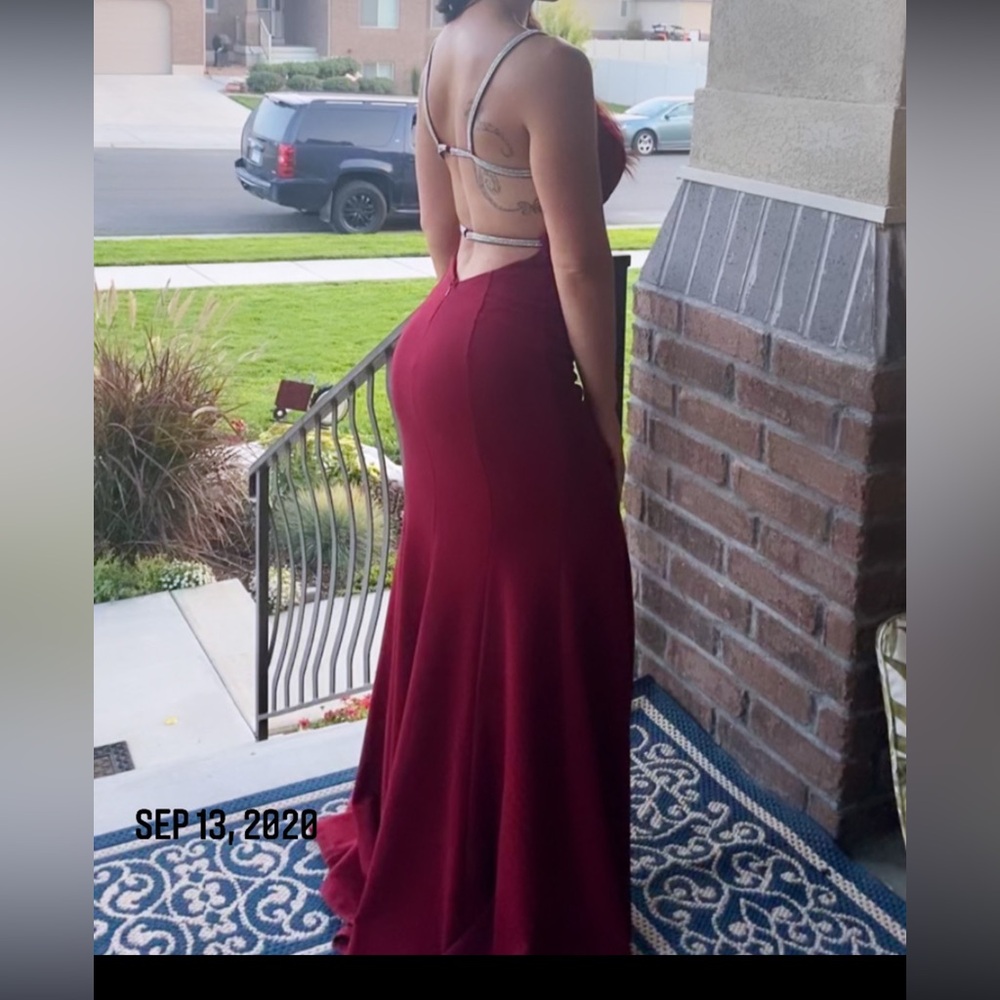 Fashion Nova Elegant Red Evening Gown